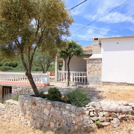Zara Apartament